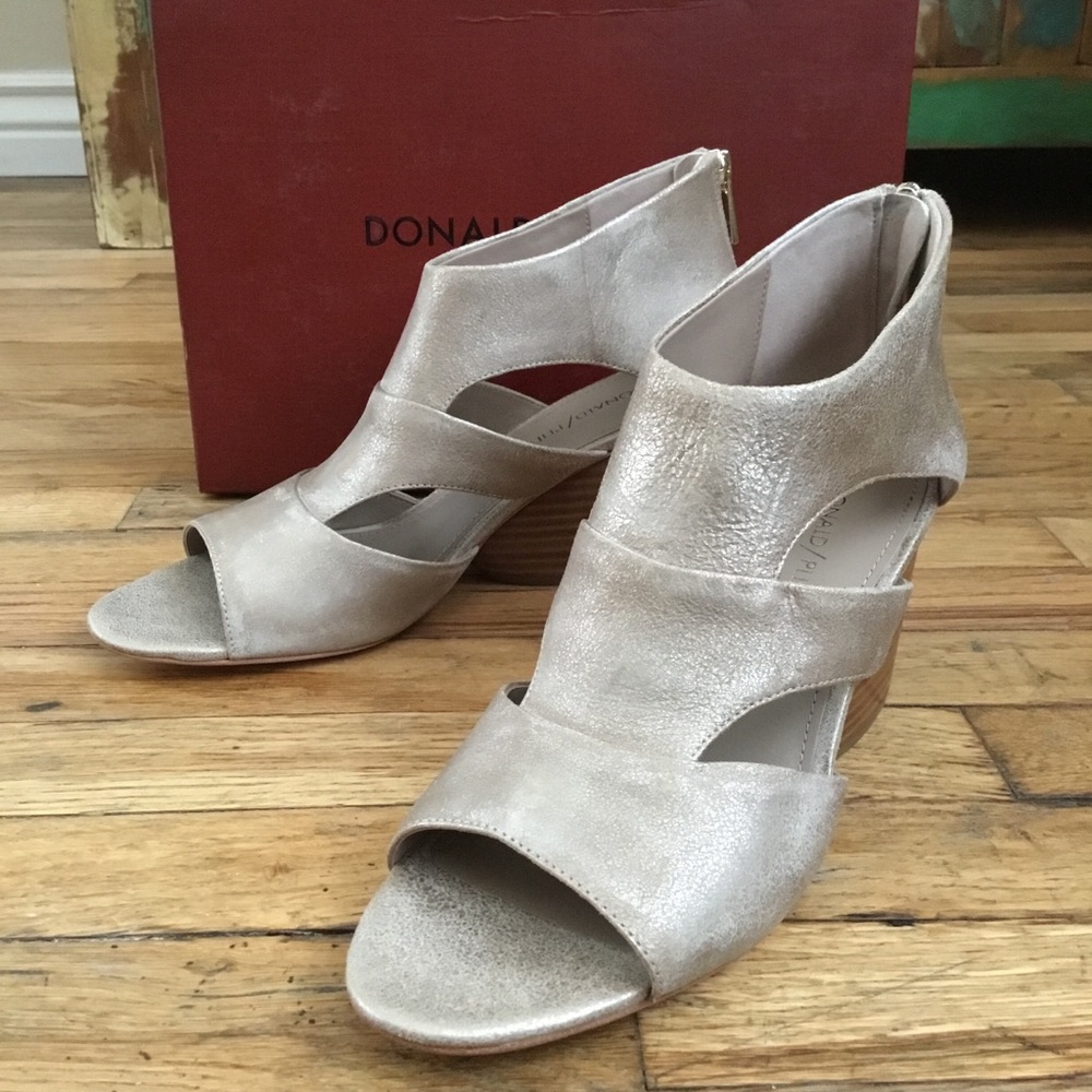 NIB Donald Pliner Jenkins heeled sandals - Picture 7 of 15
